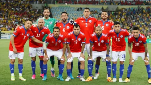Martín Lasarte dio a conocer la formación de la Roja ante Uruguay