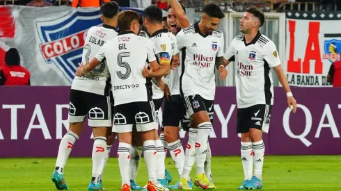 Colo Colo sólo comparte el liderato con Unión Española.