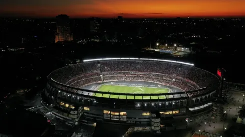 Los hinchas del cuadro millonario agotaron en cuestión de horas las 72 mil entradas puestas en venta.