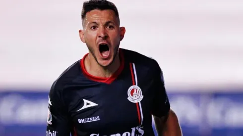 Ramiro González está en carpeta para reforzar la zaga de Colo Colo.