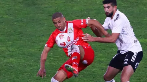 En el 2021 Leandro Benegas defendió la camiseta de Curicó Unido.