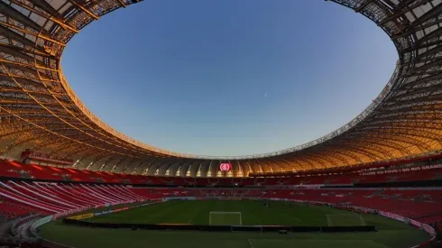 El Colorado recibirá a los albos a estadio lleno.