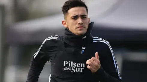 Pablo Solari sigue entrenando en el Monumental a la espera de viajar a Argentina.