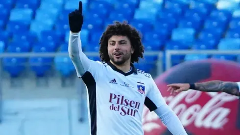 Fiel a su estilo, Peluca dejó claro que quiere seguir en Colo Colo.