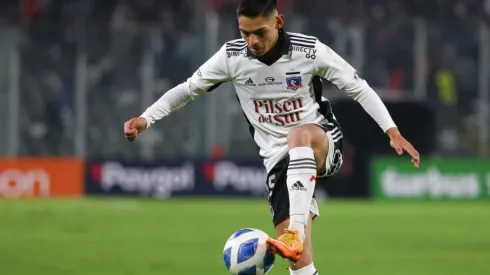 Colo Colo va por la renovación de Joan Cruz