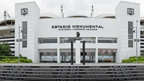 Blanco y Negro administra el club desde 2005