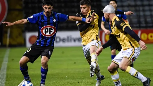 Huachipato vence a Coquimbo Unido en la ida de los octavos de final de la Copa Chile.
