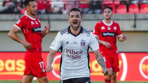 Gabriel Costa puso en ventaja a Colo Colo desde los doce pasos.