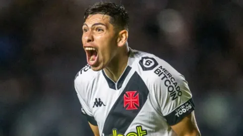 La supuesta foto de Carlos Palacios alentando a Colo Colo