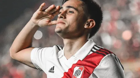 ¡El Pibe anotó el primer triplete de su carrera!