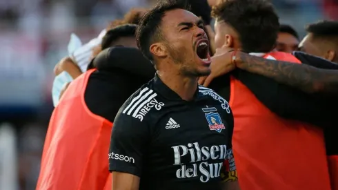 En Portugal están interesados en quedarse con Suazo.