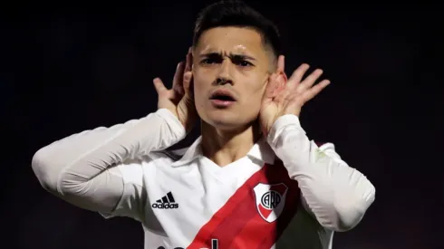 Pablo Solari sufrió un pequeño desgarro y su presencia en el clásico de Argentina está en peligro