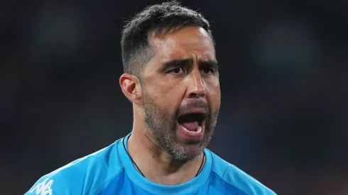 Bravo ve desde el banco la remontada del Betis frente al Girona.