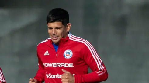 Esteban Pavez quiere mostrar sus credenciales para hacerse un lugar en el mediocampo de Chile
