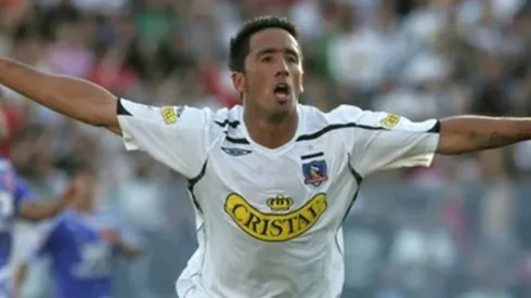 Lucas Barrios le convirtió dos goles a Universidad de Chile en aquella tarde del 2008