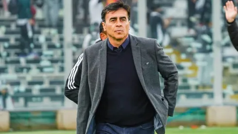 Gustavo Quinteros se muestra conforme tras el empate de Colo Colo