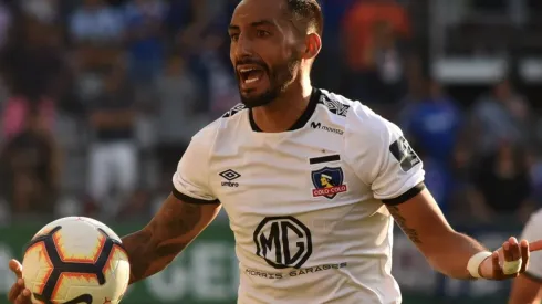 Ronald de la Fuente jugando en Colo Colo