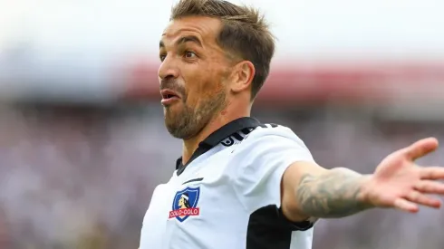 Dirigente de la U de Perú la tira al córner ante el interés en Gabriel Costa.