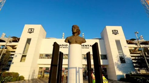 Se pusieron a la venta el 14,36% de las acciones de Blanco y Negro.