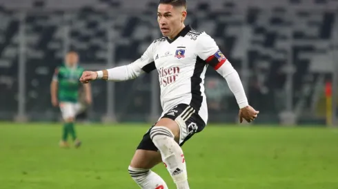 Opazo acepta la oferta de Racing y se despide de Colo Colo.