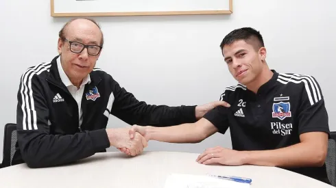 Moya no se achica para ganarse la titularidad en Colo Colo.