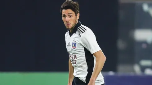 Marco Rojas forma parte del primer grupo que se presentó en Clínica Meds.