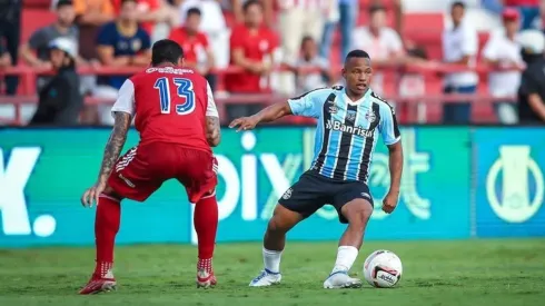 Aseguran que Santos Laguna busca el fichaje de Jaminton Campaz.