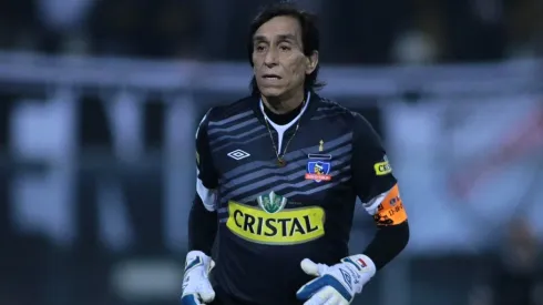 Roberto Rojas vistió la camiseta de Colo Colo, por última vez, en 2013.