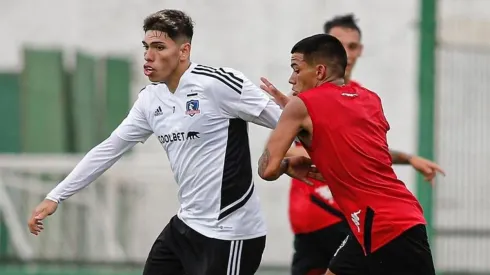 Carlos Palacios hace su estreno en Colo Colo en amistoso ante Huracán.