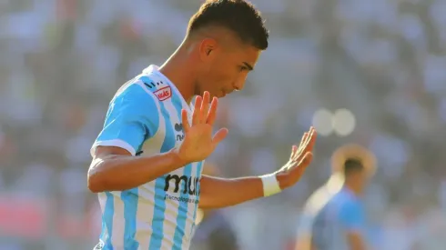 Felipe Flores levantó las manos en señal de perdón a Colo Colo