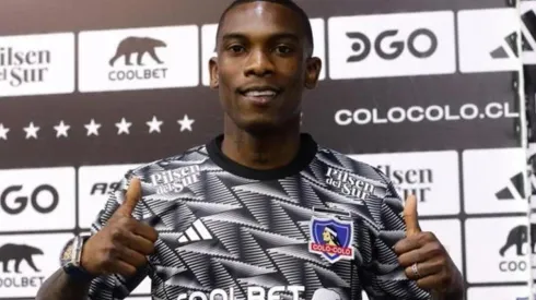 Fabián Castillo es presentado oficialmente en Colo Colo.