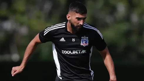 Colo Colo sufre con la lesión de Emiliano Amor.