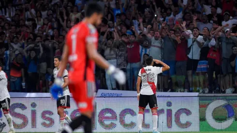 Solari explica el cambio de dorsal en River recordando a Colo Colo.