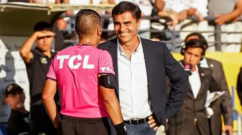 Gustavo Quinteros lanza advertencia al arbitraje
