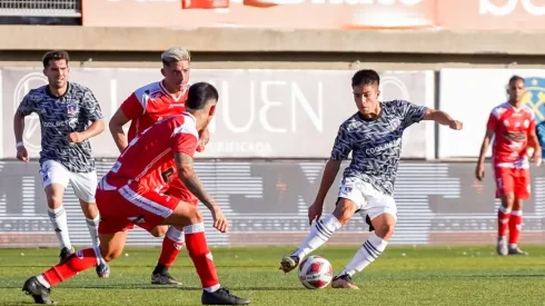 Matías Moyano estará frente a Everton