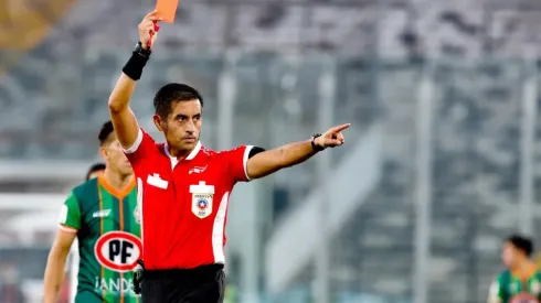 Francisco Gilabert en el encuentro entre Colo Colo y Cobresal en el Monumental