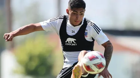 Jordhy Thompson se luce en triunfo de Colo Colo ante Lautaro de Buin.