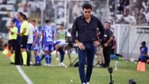 Quinteros lamenta el mal partido de Colo Colo.