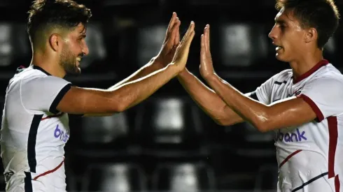 Nicolás Blandi celebró por partida doble.