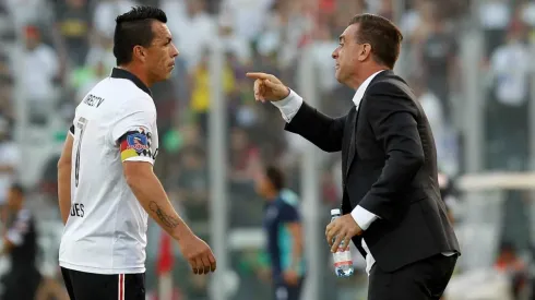 Pablo Guede dedica emotivas palabras para Esteban Paredes