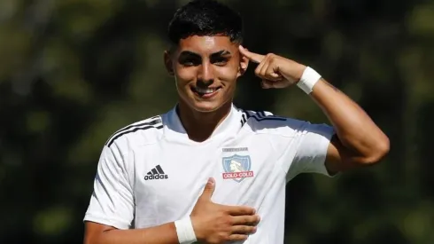 DT de Colo Colo Proyección explica el reintegro de Jordhy Thompson.