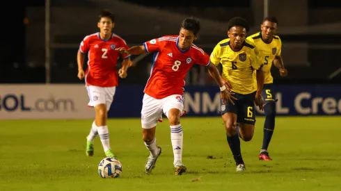 Chile enfrentó a Ecuador en fase de grupos.