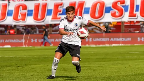 Leonardo Gil deja a Colo Colo con diez en cancha.