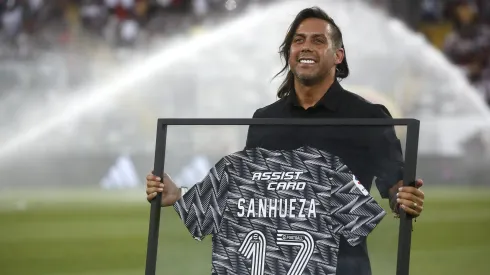 Sanhueza vuelve al fútbol como refuerzo del Colo-Colito.
