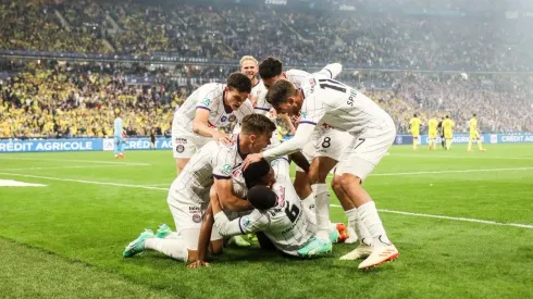 Video: Impresionante asistencia de Suazo en goleada del Toulouse.