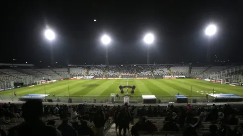 Presidente del CSD Colo Colo quiere compensar a hinchas damnificados.