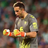 Claudio Bravo se llena de elogios en Betis