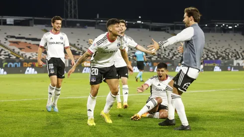 Colo Colo confirma formación con sorpresiva dupla en ataque.
