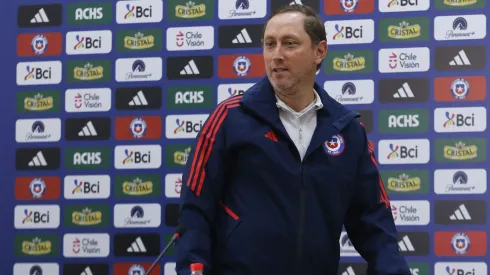 Mena no ocultó su "pena" de dejar Colo Colo para tomar la selección chilena femenina.