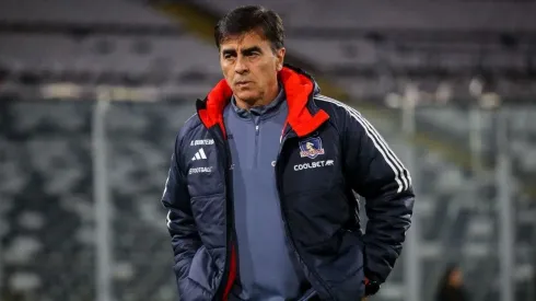 Cóndor Rojas no quiere más a Gustavo Quinteros en Colo Colo. Crédito: Archivo.